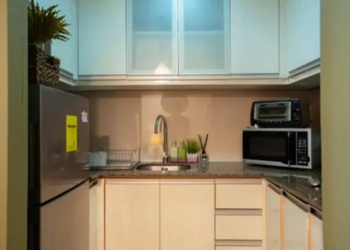 Cozy Flat Near Airport *